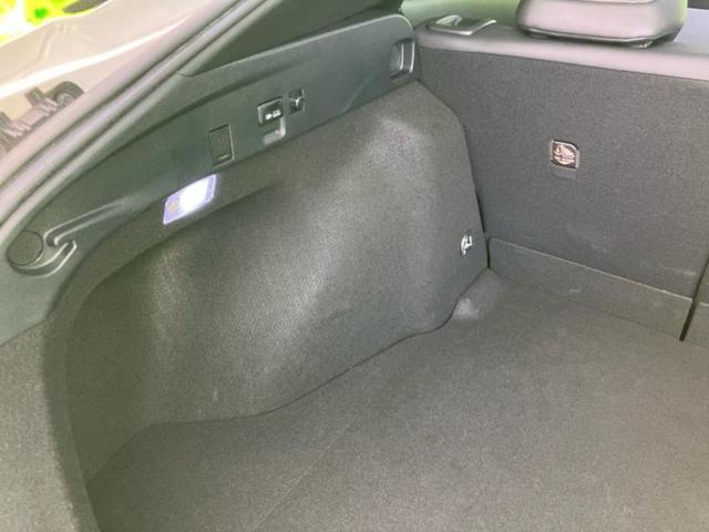 プリウス Ａツーリングセレクション　新品タイヤ／純正エアロ／保証書／純正　９インチ　ＳＤナビ／トヨタセーフティセンス／シートヒーター　前席／車線逸脱防止支援システム／シート　合皮／パーキングアシスト　自動操舵　リフトアップ　フルエアロ（27枚目）