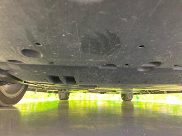 プリウス Ａツーリングセレクション　新品タイヤ／純正エアロ／保証書／純正　９インチ　ＳＤナビ／トヨタセーフティセンス／シートヒーター　前席／車線逸脱防止支援システム／シート　合皮／パーキングアシスト　自動操舵　リフトアップ　フルエアロ（55枚目）