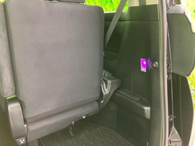 ヴェルファイア Z 新品タイヤ/保証書/純正 SDナビ/フリップダウンモニター 純正 11インチ/衝突安全装置/両側電動スライドドア/車線逸脱防止支援システム/ドライブレコーダー 社外/ヘッドランプ LED バックカメラ(28枚目)