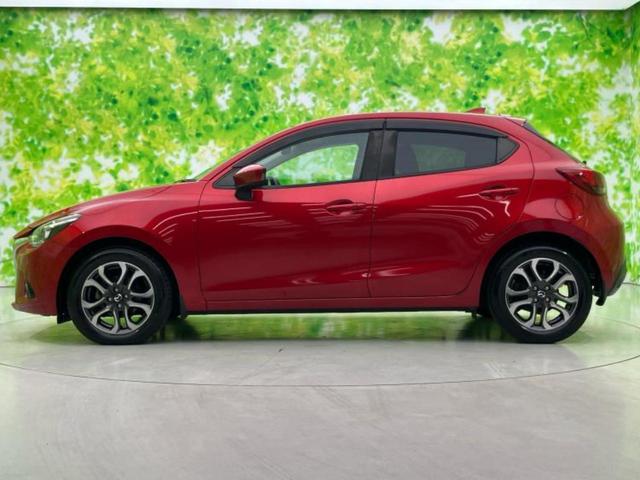 デミオ ＸＤツーリング　保証書／純正　ＳＤナビ／衝突安全装置／シートヒーター　前席／ヘッドランプ　ＨＩＤ／ＵＳＢジャック／Ｂｌｕｅｔｏｏｔｈ接続／ＥＴＣ／ＥＢＤ付ＡＢＳ／横滑り防止装置／アイドリングストップ　バックカメラ（2枚目）