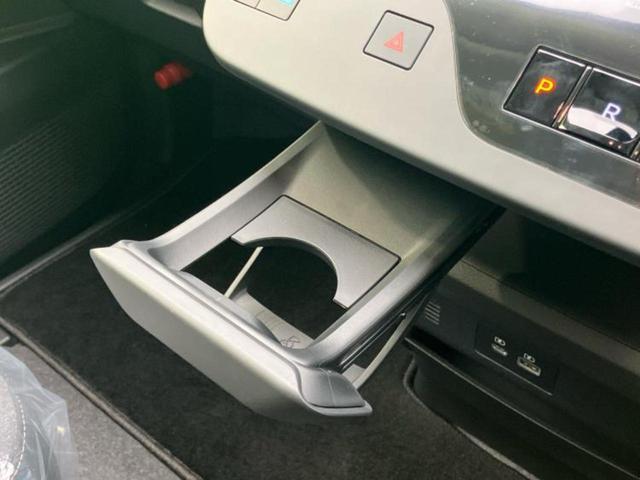 セレナ ｅパワーハイウェイスターＶ　保証書／純正　９インチ　メモリーナビ／フリップダウンモニター　純正　１１インチ／インテリジェントルームミラー／エマージェンシーブレーキ／ハンズフリー両側電動スライドドア／アラウンドビューモニター（36枚目）