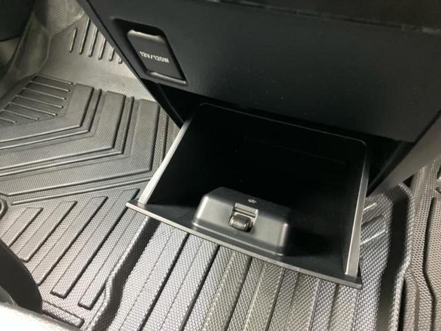 アルファード Ｓ　Ａパッケージ　保証書／社外　１１インチ　ＳＤナビ／フリップダウンモニター　社外　１２．８インチ／デジタルインナーミラー／トヨタセーフティセンス／両側電動スライドドア／車線逸脱防止支援システム　衝突被害軽減システム（46枚目）