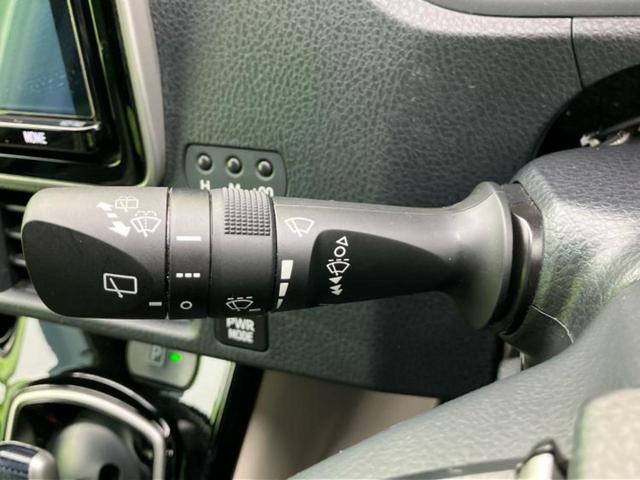 ノア ハイブリッドＳｉダブルバイビー３　新品タイヤ／保証書／純正　９インチ　ＳＤナビ／衝突安全装置／両側電動スライドドア／シートヒーター　前席／車線逸脱防止支援システム／ヘッドランプ　ＬＥＤ／ＵＳＢジャック／Ｂｌｕｅｔｏｏｔｈ接続　禁煙車（17枚目）