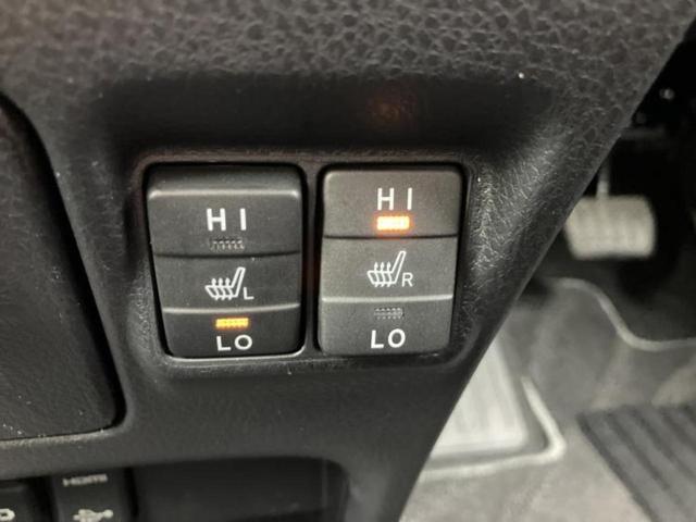 ノア ハイブリッドＳｉダブルバイビー３　新品タイヤ／保証書／純正　９インチ　ＳＤナビ／衝突安全装置／両側電動スライドドア／シートヒーター　前席／車線逸脱防止支援システム／ヘッドランプ　ＬＥＤ／ＵＳＢジャック／Ｂｌｕｅｔｏｏｔｈ接続　禁煙車（41枚目）