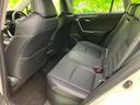 ＲＡＶ４ ４ＷＤハイブリッドＧ　保証書／純正　９インチ　ＳＤナビ／トヨタセーフティセンス／シートヒーター　前席／車線逸脱防止支援システム／シート　合皮／電動バックドア／ドライブレコーダー　社外／ヘッドランプ　ＬＥＤ　バックカメラ（8枚目）