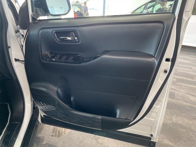 ZS 煌III 全車1年無料保証付・禁煙車・ワンオーナー・9インチメモリーナビ・フルセグ・BT・バックモニター・ETC・レーンアシスト・クルーズコントロール・両側パワースライドドア・ブラックハーフレザー・純正16AW(32枚目)