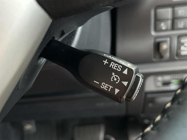 ZS 煌II 全車1年無料保証付・禁煙車・10型ナビ・TV・BT・バックモニター・フリップダウンモニター・トヨタセーフティセンス・レーンキープ・クルーズコントロール・ステアリングリモコン・クリアランスソナー・ETC(14枚目)