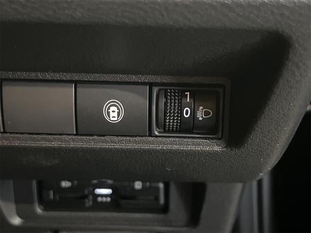 ノート １５Ｘ　１年保証付・ローン１．９％・禁煙車・１オーナー・ナビ・ＴＶ・Ｂｌｕｅｔｏｏｔｈ・エマージェンシーブレーキ・クリアランスソナー・オートブレーキホールド・電子パーキング・オートライト・ドラレコ・ＥＴＣ（16枚目）