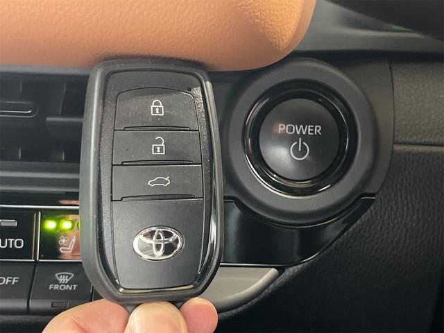 TOYOTA CROWN CROSSOVER RS ADVANCED Best Japan Spec Recon Car for Import Malaysia
