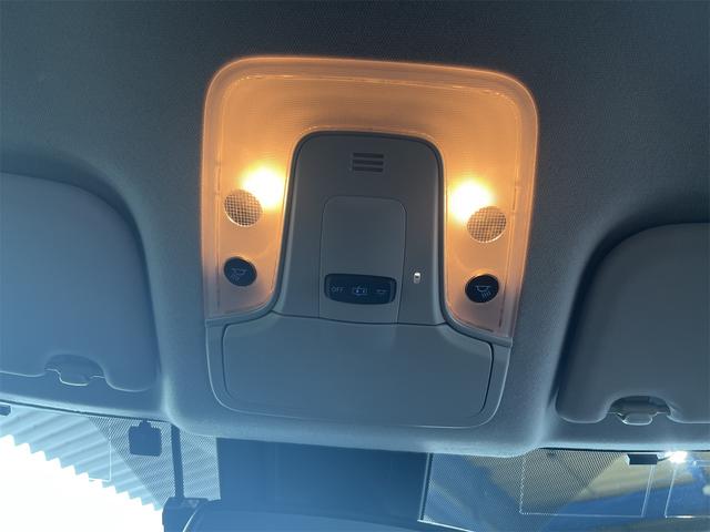 プリウス Ｓセーフティプラス　１年保証付・禁煙車・純正ナビ・ＴＶ・ＣＤ・ＤＶＤ・Ｂｌｕｅｔｏｏｔｈ・バックモニター・トヨタセーフティ・パーキングアシスト・クルーズコントロール・ヘッドアップディスプレイ・クリアランスソナー・ドラレコ（48枚目）