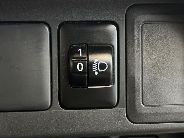 デイズ ボレロ　Ｘ　１年保証付・禁煙車・ナビ・ＴＶ・ＣＤ・ＤＶＤ・Ｂｌｕｅｔｏｏｔｈ・アラウンドビューモニター・エマージェンシーブレーキ・アイドリングストップ・ステアリングリモコン・ウィンカードアミラー・プッシュスタート（16枚目）