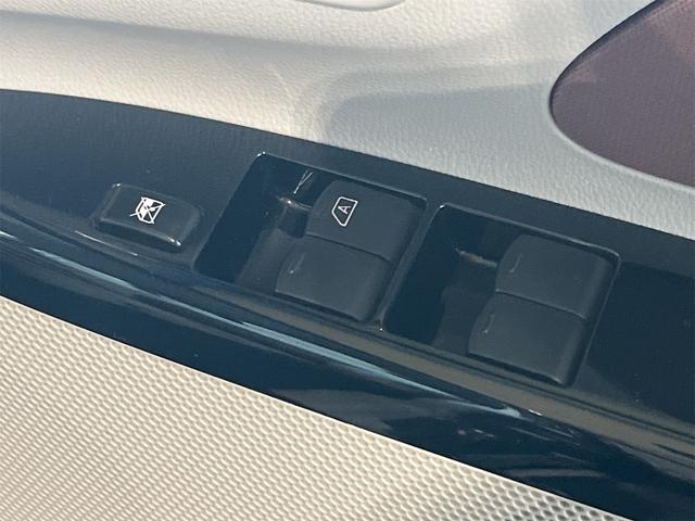 デイズ ボレロ　Ｘ　１年保証付・禁煙車・ナビ・ＴＶ・ＣＤ・ＤＶＤ・Ｂｌｕｅｔｏｏｔｈ・アラウンドビューモニター・エマージェンシーブレーキ・アイドリングストップ・ステアリングリモコン・ウィンカードアミラー・プッシュスタート（38枚目）
