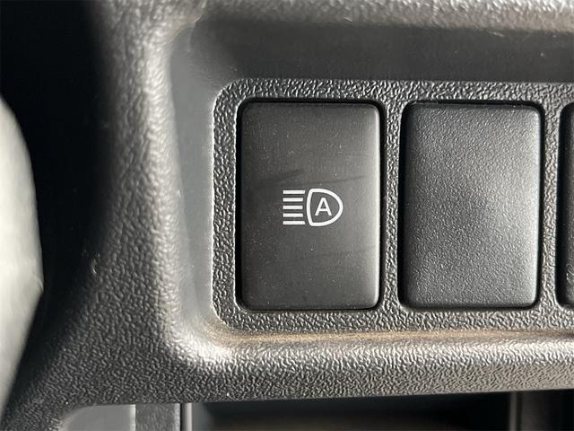 ハイエースバン ＤＸ　ＧＬパッケージ　１年保証付・禁煙車・クリアランスソナー・ナビ・ＴＶ・ＣＤ・ＤＶＤ・Ｂｌｕｅｔｏｏｔｈ・バックモニター・ステアリングリモコン・両側スライドドア・オートライト・オートハイビーム・キーレスエントリー・ＥＴＣ（15枚目）
