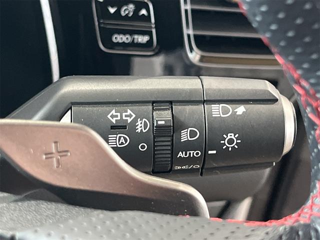 ＮＸ ＮＸ３５０ｈ　Ｆスポーツ　１年保証付・禁煙車・１オーナー・パノラマルーフ・デジタルインナーミラー・前後ドラレコ・ルーフレール・おくだけ充電・ナビ・ＴＶ・パノラミックビューモニター・レクサスセーフティ・赤黒レザーシート・ＥＴＣ（14枚目）