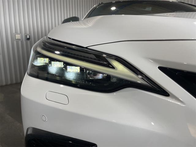 ＮＸ ＮＸ３５０ｈ　Ｆスポーツ　１年保証付・禁煙車・１オーナー・パノラマルーフ・デジタルインナーミラー・前後ドラレコ・ルーフレール・おくだけ充電・ナビ・ＴＶ・パノラミックビューモニター・レクサスセーフティ・赤黒レザーシート・ＥＴＣ（35枚目）