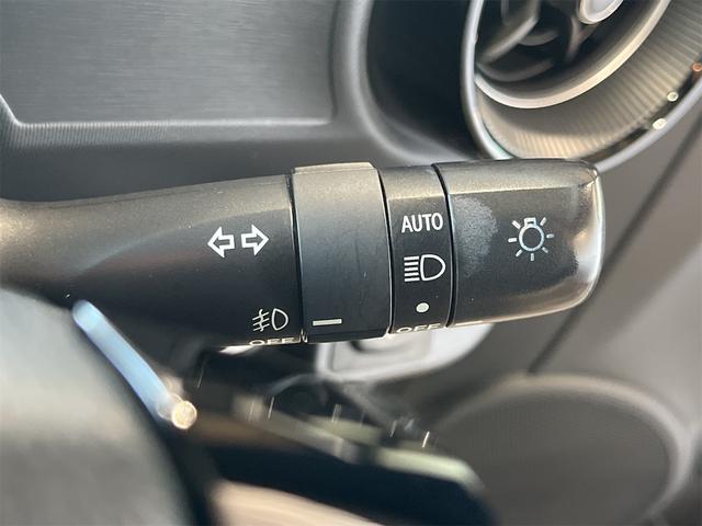 アクア Ｓスタイルブラック　１年保証付・禁煙車・モデリスタ・ナビ・ＴＶ・ＤＶＤ・Ｂｌｕｅｔｏｏｔｈ・バックモニター・トヨタセーフティ・ステアリングリモコン・クリアランスソナー・ＬＥＤオートライト・フォグ・オートハイビーム・ＥＴＣ（14枚目）