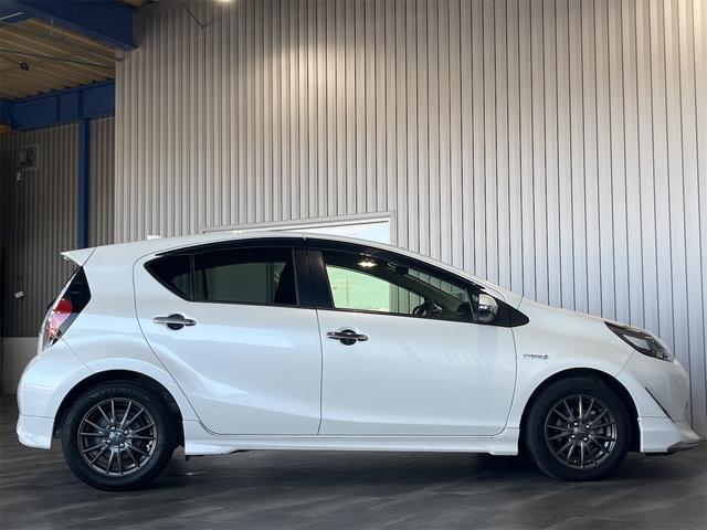 アクア Ｓスタイルブラック　１年保証付・禁煙車・モデリスタ・ナビ・ＴＶ・ＤＶＤ・Ｂｌｕｅｔｏｏｔｈ・バックモニター・トヨタセーフティ・ステアリングリモコン・クリアランスソナー・ＬＥＤオートライト・フォグ・オートハイビーム・ＥＴＣ（29枚目）