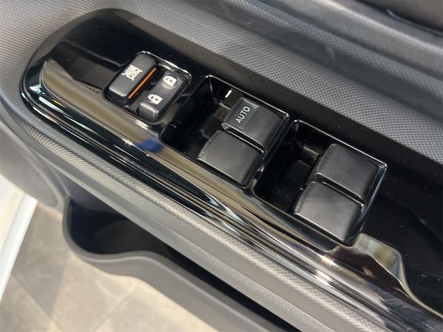 アクア Ｓスタイルブラック　１年保証付・禁煙車・モデリスタ・ナビ・ＴＶ・ＤＶＤ・Ｂｌｕｅｔｏｏｔｈ・バックモニター・トヨタセーフティ・ステアリングリモコン・クリアランスソナー・ＬＥＤオートライト・フォグ・オートハイビーム・ＥＴＣ（40枚目）