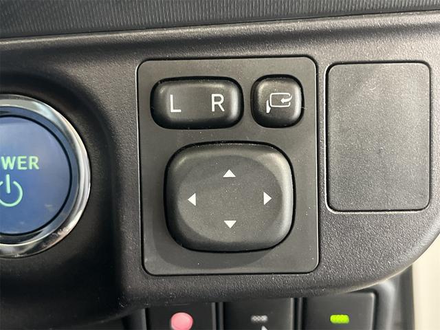 アクア Ｇブラックソフトレザーセレクション　１年保証付・禁煙車・１オーナー・モデリスタ・バックモニター・シートヒーター・ナノイー・ステアリングリモコン・スペアタイヤ・ナビ・ＴＶ・Ｂｌｕｅｔｏｏｔｈ・クルーズコントロール・黒レザーシート・ＥＴＣ（17枚目）