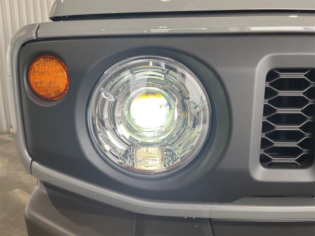 ラングラーアンリミテッド、レネゲード、チャレンジャー、Ａクラス、Ｂクラス、ＣＬＡ、ＣＬＫ、ＣＬＳ、Ｃクラス、Ｅクラス、ＧＬＡ、ＧＬＢ、ＧＬＣ、ＧＬＥ、ＧＬＫ、ＧＬＳ、Ｇクラス、ＧＴ、ＳＬ、Ｓクラス　→