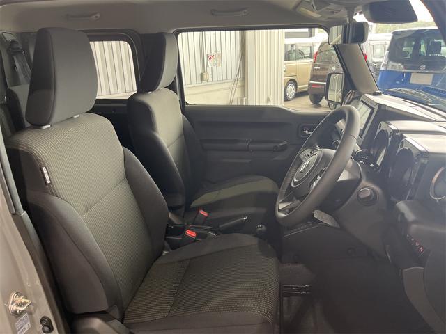 ベンテイガ、Ｅタイプ、Ｅペイス、Ｆタイプ、Ｆペイス、ディフェンダー、レンジローバー、イヴォーグ、ヴェラール、ヴォーグ、クラブマン、クロスオーバー、ＤＢ１１、ＤＢＳ、ＤＢＸ、ヴァンテージ、ラピード　　→