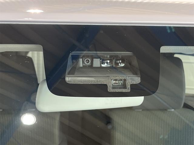 バックカメラ（バックモニター）、３６０°（３６０度）ビューモニター、アラウンドビューモニター、パノラミックビューモニター、パノラマモニター、レクサスセーフティシステム、トヨタセーフティセンス　　　　→