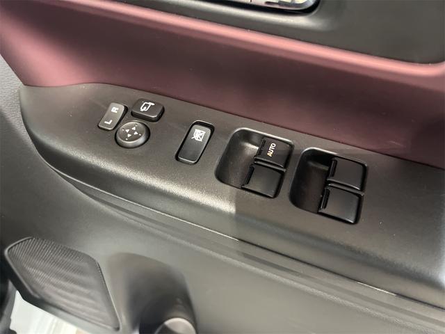 スペーシアカスタム ハイブリッドXS 1年保証付・禁煙車・1オーナー・全方位モニター・純正ナビ・TV・Bluetooth・スズキセーフティ・クルーズコントロール・ヘッドアップディスプレイ・電子パーキング・両側パワースライド・シートヒーター(42枚目)
