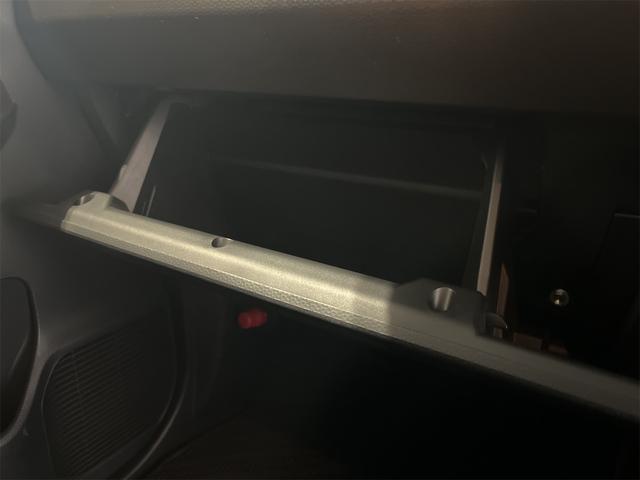 ディスプレイオーディオ、８インチ（８型）ナビ、９インチ（９型）ナビ、１０インチ（１０型）ナビ、１１インチ（１１型）ナビ、１２インチ（１２型）ナビ、１３インチ（１３型）ナビ、１４インチ（１４型）ナビ　→