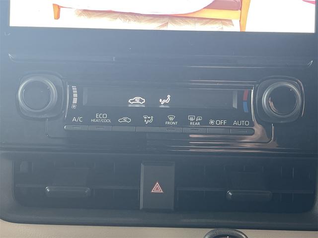 シエンタ ハイブリッドＺ　１年保証付・禁煙車・トヨタチームメイト・純正１５インチＡＷ・パノラミックビューモニター・前後ドラレコ・ビルトインＥＴＣ２．０・天井サーキュレーター・純正１０型ナビ・Ｂｌｕｅｔｏｏｔｈ・トヨタセーフティ（21枚目）