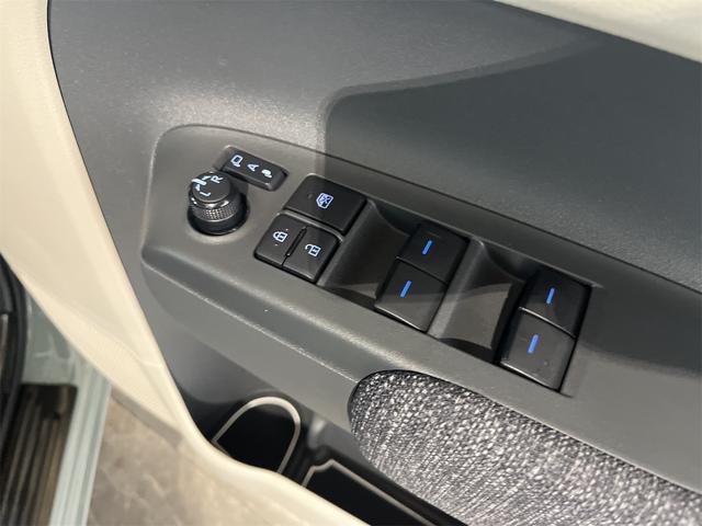 シエンタ ハイブリッドＺ　１年保証付・禁煙車・トヨタチームメイト・純正１５インチＡＷ・パノラミックビューモニター・前後ドラレコ・ビルトインＥＴＣ２．０・天井サーキュレーター・純正１０型ナビ・Ｂｌｕｅｔｏｏｔｈ・トヨタセーフティ（40枚目）