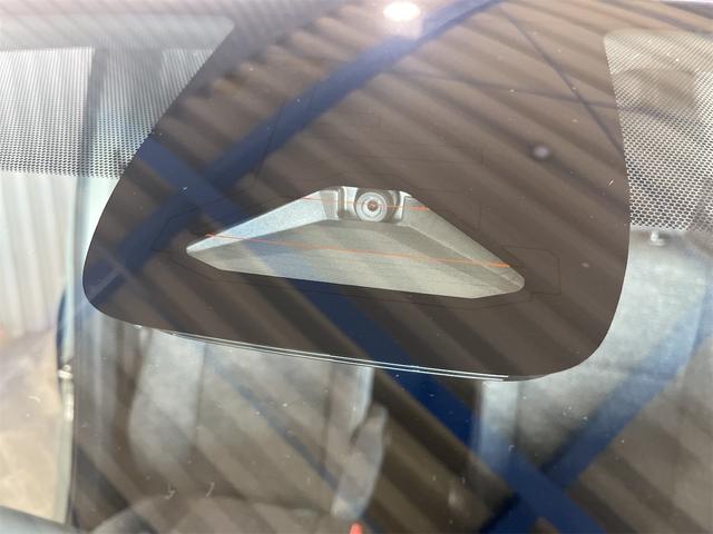 シエンタ ハイブリッドＺ　１年保証付・禁煙車・トヨタチームメイト・純正１５インチＡＷ・パノラミックビューモニター・前後ドラレコ・ビルトインＥＴＣ２．０・天井サーキュレーター・純正１０型ナビ・Ｂｌｕｅｔｏｏｔｈ・トヨタセーフティ（48枚目）