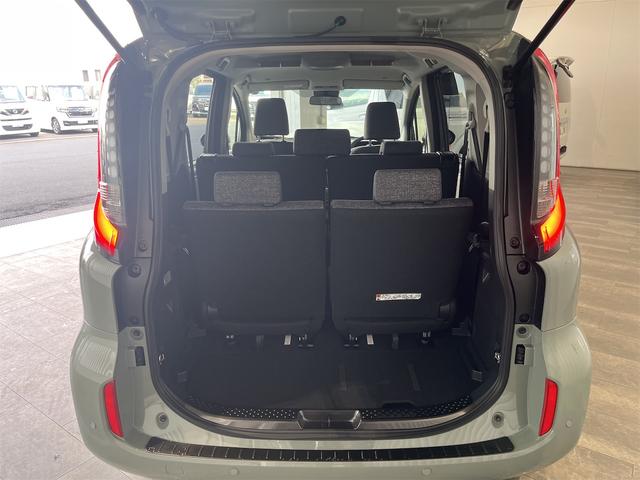 シエンタ ハイブリッドＺ　１年保証付・禁煙車・トヨタチームメイト・純正１５インチＡＷ・パノラミックビューモニター・前後ドラレコ・ビルトインＥＴＣ２．０・天井サーキュレーター・純正１０型ナビ・Ｂｌｕｅｔｏｏｔｈ・トヨタセーフティ（55枚目）