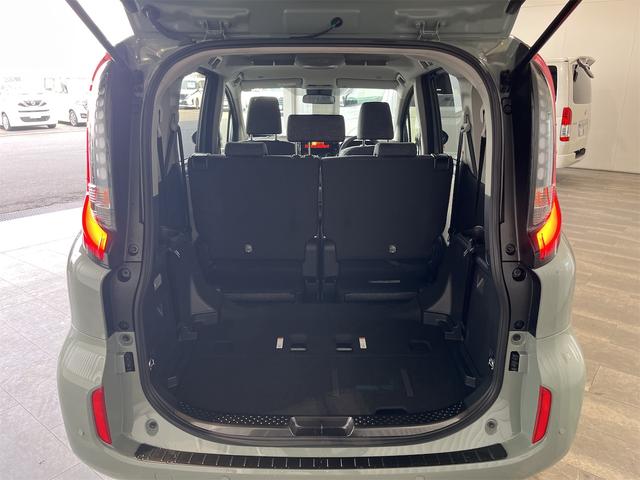 シエンタ ハイブリッドＺ　１年保証付・禁煙車・トヨタチームメイト・純正１５インチＡＷ・パノラミックビューモニター・前後ドラレコ・ビルトインＥＴＣ２．０・天井サーキュレーター・純正１０型ナビ・Ｂｌｕｅｔｏｏｔｈ・トヨタセーフティ（56枚目）