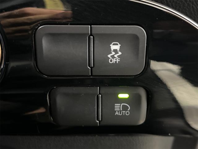 プリウス Ｓツーリングセレクション　１年保証付・禁煙車・モデリスタ・バックモニター・トヨタセーフティ・ステアリングリモコン・フォグ・ナビ・ＴＶ・ＤＶＤ・Ｂｌｕｅｔｏｏｔｈ・クルーズコントロール・シートヒーター・黒レザーシート・ドラレコ（17枚目）