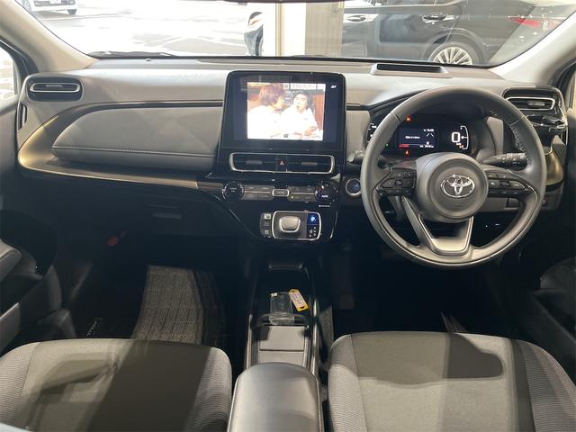 アクア Ｚ　１年保証付・禁煙車・１オーナー・トヨタチームメイト・パノラミックビューモニター・ブラインドスポットモニター・ヘッドアップディスプレイ・純正ナビ・ＴＶ・Ｂｌｕｅｔｏｏｔｈ・トヨタセーフティ・前後ドラレコ（8枚目）