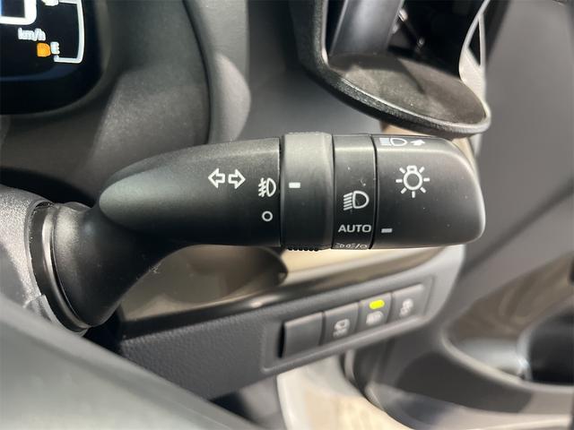 アクア Ｚ　１年保証付・禁煙車・１オーナー・トヨタチームメイト・パノラミックビューモニター・ブラインドスポットモニター・ヘッドアップディスプレイ・純正ナビ・ＴＶ・Ｂｌｕｅｔｏｏｔｈ・トヨタセーフティ・前後ドラレコ（14枚目）