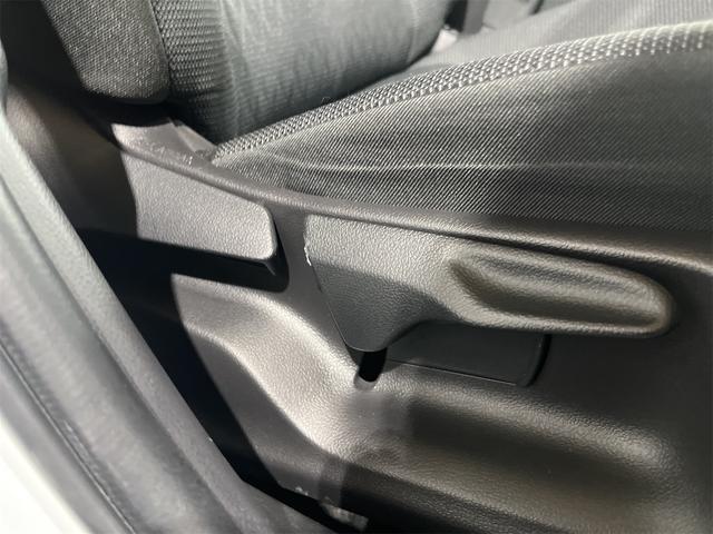 アクア Ｚ　１年保証付・禁煙車・１オーナー・トヨタチームメイト・パノラミックビューモニター・ブラインドスポットモニター・ヘッドアップディスプレイ・純正ナビ・ＴＶ・Ｂｌｕｅｔｏｏｔｈ・トヨタセーフティ・前後ドラレコ（41枚目）