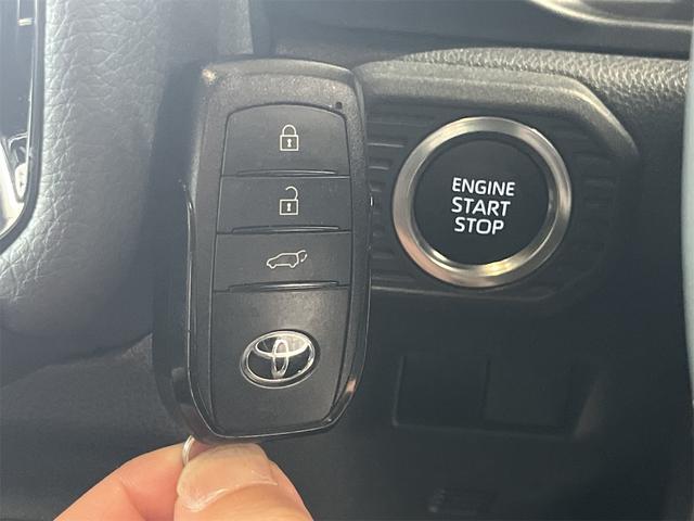 ランドクルーザー２５０ ＶＸ　１年保証付・禁煙車・１オーナー・トヨタチームメイト・丸目ＬＥＤオートライト・ムーンルーフ・ナビ・Ｂｌｕｅｔｏｏｔｈ・パノラミックビューモニター・トヨタセーフティ・クルーズコントロール・黒レザーシート（17枚目）