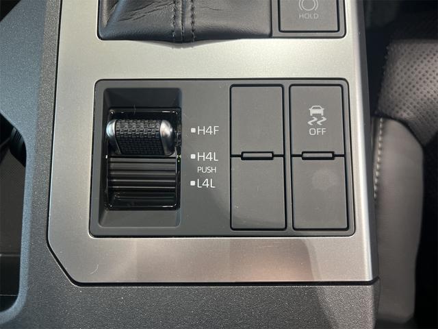 ランドクルーザー２５０ ＶＸ　１年保証付・禁煙車・１オーナー・トヨタチームメイト・丸目ＬＥＤオートライト・ムーンルーフ・ナビ・Ｂｌｕｅｔｏｏｔｈ・パノラミックビューモニター・トヨタセーフティ・クルーズコントロール・黒レザーシート（24枚目）