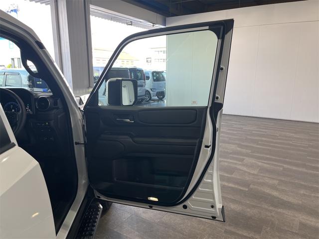 ランドクルーザー２５０ ＶＸ　１年保証付・禁煙車・１オーナー・トヨタチームメイト・丸目ＬＥＤオートライト・ムーンルーフ・ナビ・Ｂｌｕｅｔｏｏｔｈ・パノラミックビューモニター・トヨタセーフティ・クルーズコントロール・黒レザーシート（38枚目）