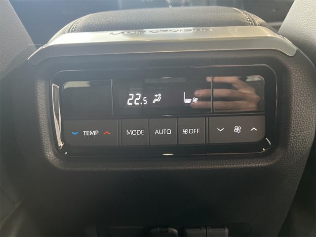 ランドクルーザー２５０ ＶＸ　１年保証付・禁煙車・１オーナー・トヨタチームメイト・丸目ＬＥＤオートライト・ムーンルーフ・ナビ・Ｂｌｕｅｔｏｏｔｈ・パノラミックビューモニター・トヨタセーフティ・クルーズコントロール・黒レザーシート（51枚目）