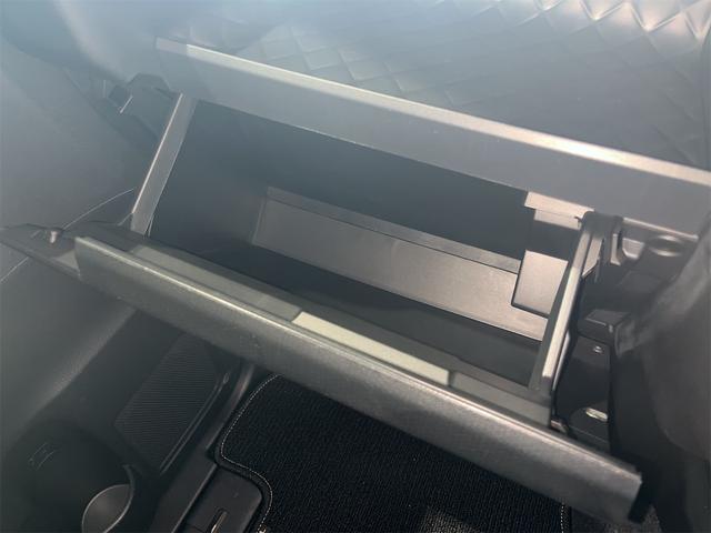 ディスプレイオーディオ、８インチ（８型）ナビ、９インチ（９型）ナビ、１０インチ（１０型）ナビ、１１インチ（１１型）ナビ、１２インチ（１２型）ナビ、１３インチ（１３型）ナビ、１４インチ（１４型）ナビ　→