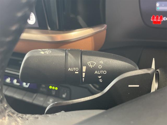 クラウンクロスオーバー RSアドバンスド 1年保証付・禁煙車・モデリスタ・ムーンルーフ・パノラミックビューモニター・トヨタチームメイト・デジタルインナーミラー・電動リアサンシェード・前後ドラレコ・ナビ・TV・シートエアコン・黒茶レザーシート(13枚目)