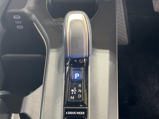 クラウンクロスオーバー RSアドバンスド 1年保証付・禁煙車・モデリスタ・ムーンルーフ・パノラミックビューモニター・トヨタチームメイト・デジタルインナーミラー・電動リアサンシェード・前後ドラレコ・ナビ・TV・シートエアコン・黒茶レザーシート(23枚目)