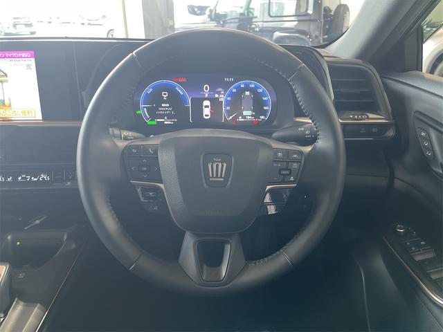 クラウンクロスオーバー Gアドバンスド・レザーパッケージ 1年保証付・禁煙車・デジタルインナーミラー・ナビ・TV・Bluetooth・パノラミックビューモニター・トヨタセーフティ・クルーズコントロール・ブラインドスポットモニター・パワーバックドア・ドラレコ(9枚目)