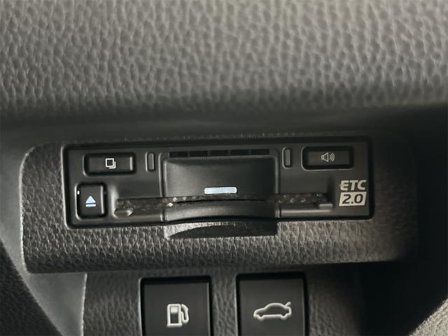 クラウンクロスオーバー Gアドバンスド・レザーパッケージ 1年保証付・禁煙車・デジタルインナーミラー・ナビ・TV・Bluetooth・パノラミックビューモニター・トヨタセーフティ・クルーズコントロール・ブラインドスポットモニター・パワーバックドア・ドラレコ(16枚目)