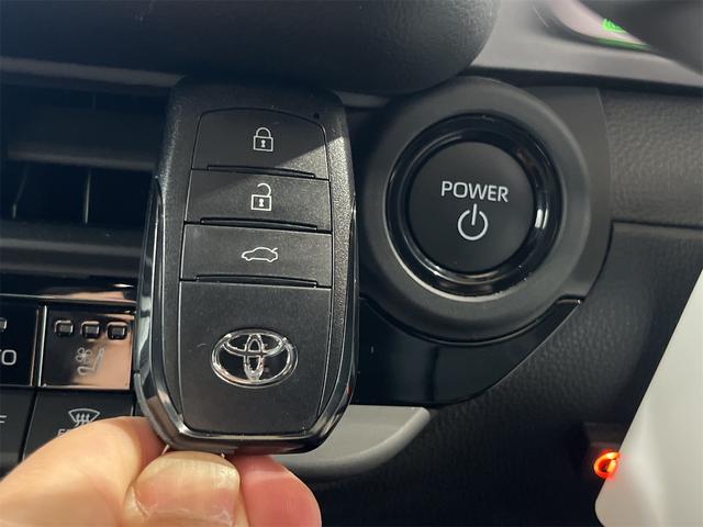 クラウンクロスオーバー Gアドバンスド・レザーパッケージ 1年保証付・禁煙車・デジタルインナーミラー・ナビ・TV・Bluetooth・パノラミックビューモニター・トヨタセーフティ・クルーズコントロール・ブラインドスポットモニター・パワーバックドア・ドラレコ(17枚目)