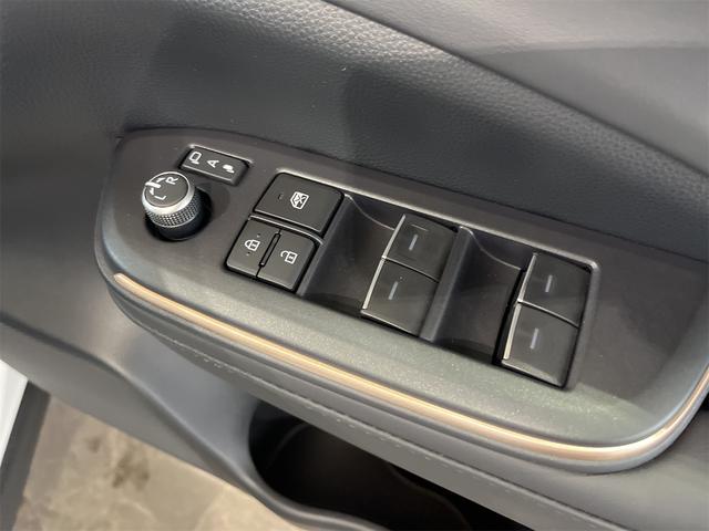 クラウンクロスオーバー Gアドバンスド・レザーパッケージ 1年保証付・禁煙車・デジタルインナーミラー・ナビ・TV・Bluetooth・パノラミックビューモニター・トヨタセーフティ・クルーズコントロール・ブラインドスポットモニター・パワーバックドア・ドラレコ(39枚目)