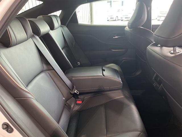 クラウンクロスオーバー Gアドバンスド・レザーパッケージ 1年保証付・禁煙車・デジタルインナーミラー・ナビ・TV・Bluetooth・パノラミックビューモニター・トヨタセーフティ・クルーズコントロール・ブラインドスポットモニター・パワーバックドア・ドラレコ(50枚目)