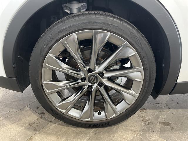 クラウンクロスオーバー Gアドバンスド・レザーパッケージ 1年保証付・禁煙車・デジタルインナーミラー・ナビ・TV・Bluetooth・パノラミックビューモニター・トヨタセーフティ・クルーズコントロール・ブラインドスポットモニター・パワーバックドア・ドラレコ(57枚目)